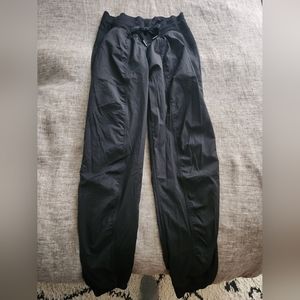 Lululemon dance studio mid-rise joggers